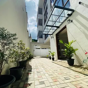 *** Hotel Aurelia Sri Lanka