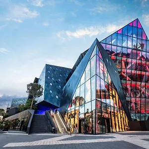 **** Hotel Doubletree By Hilton Centre Iconic France